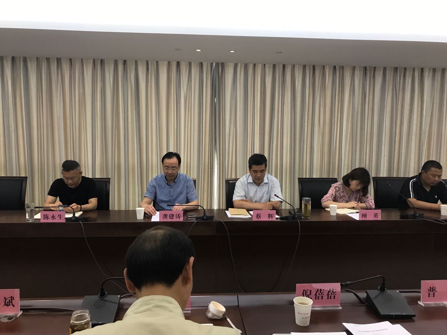 政协调研队伍建设3.jpg
