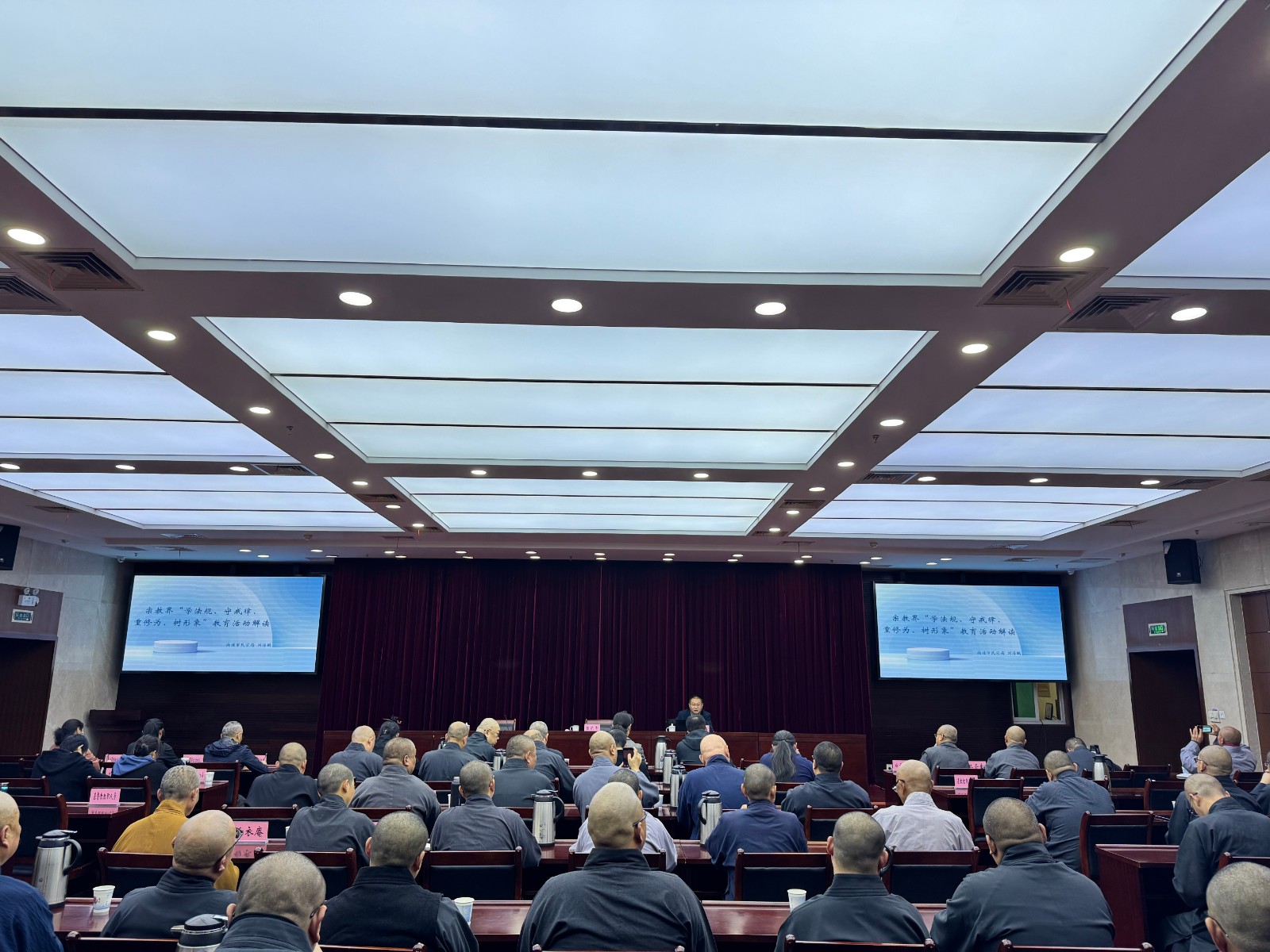 1562322976.jpg 1562322976.jpg